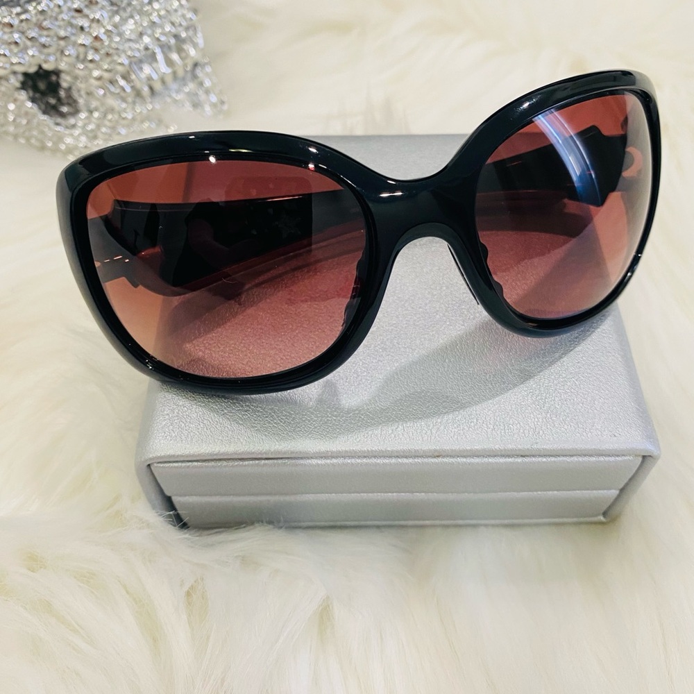 Oakley- womens mauve sunglasses - Picture 2 of 6
